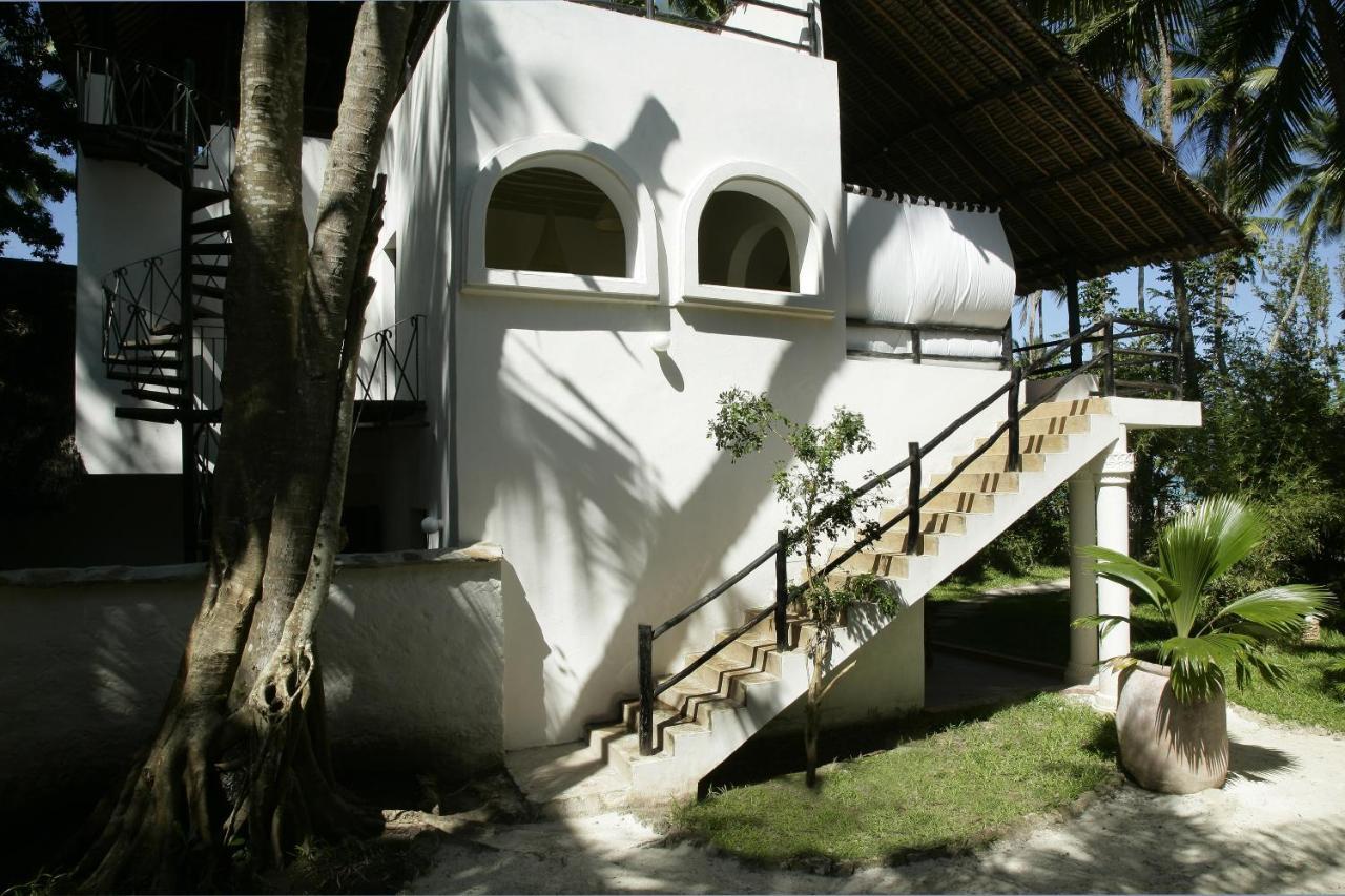 Kusini Beach Cottages Diani Beach Exterior foto