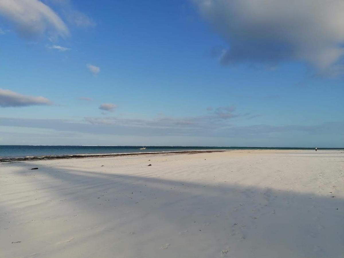 Kusini Beach Cottages Diani Beach Exterior foto