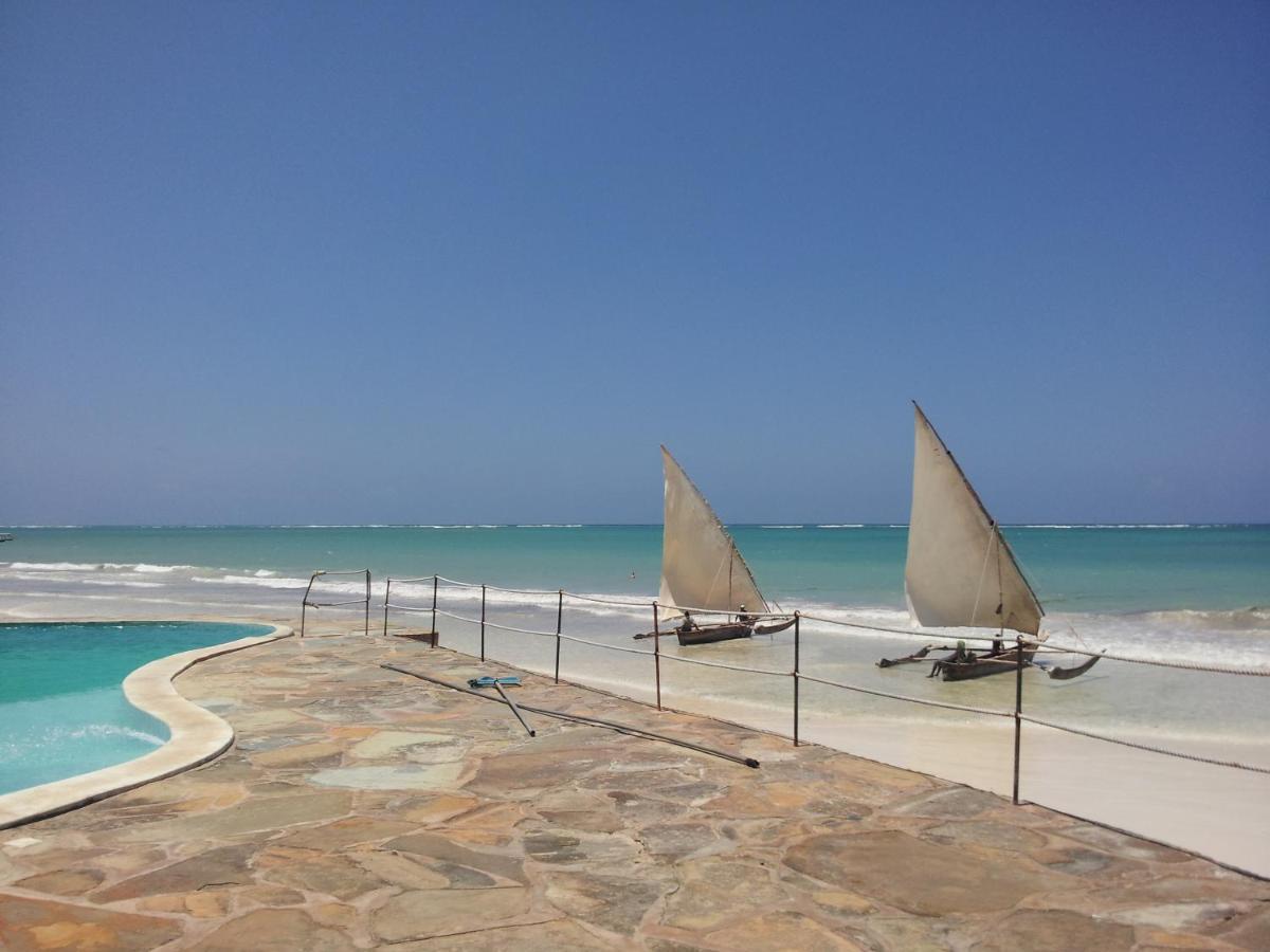 Kusini Beach Cottages Diani Beach Exterior foto