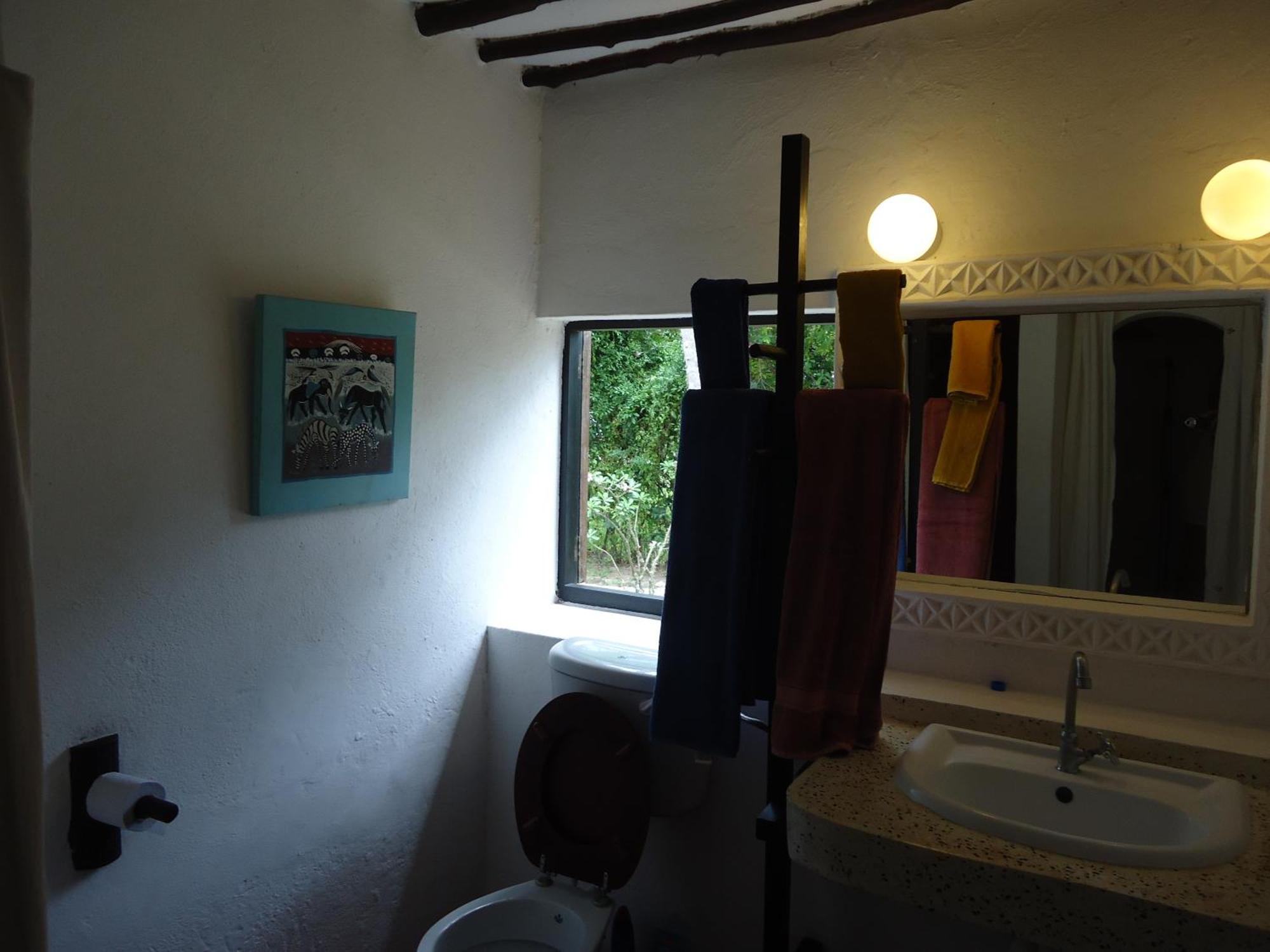 Kusini Beach Cottages Diani Beach Zimmer foto