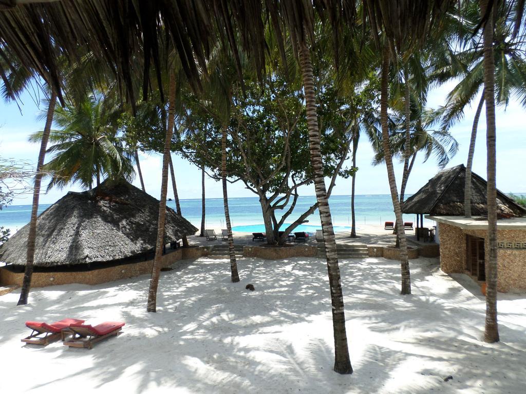 Kusini Beach Cottages Diani Beach Exterior foto